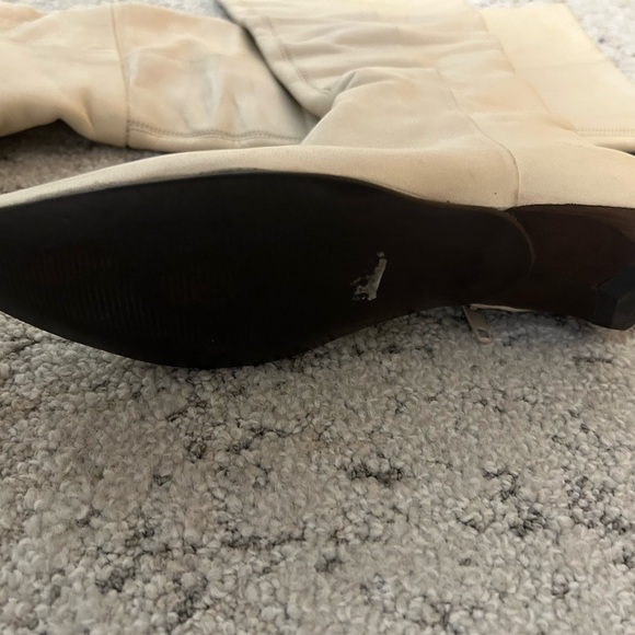 Bronx size 5.5 “no heel” boots in near new condition! Beautiful are rare - Picture 6 of 14